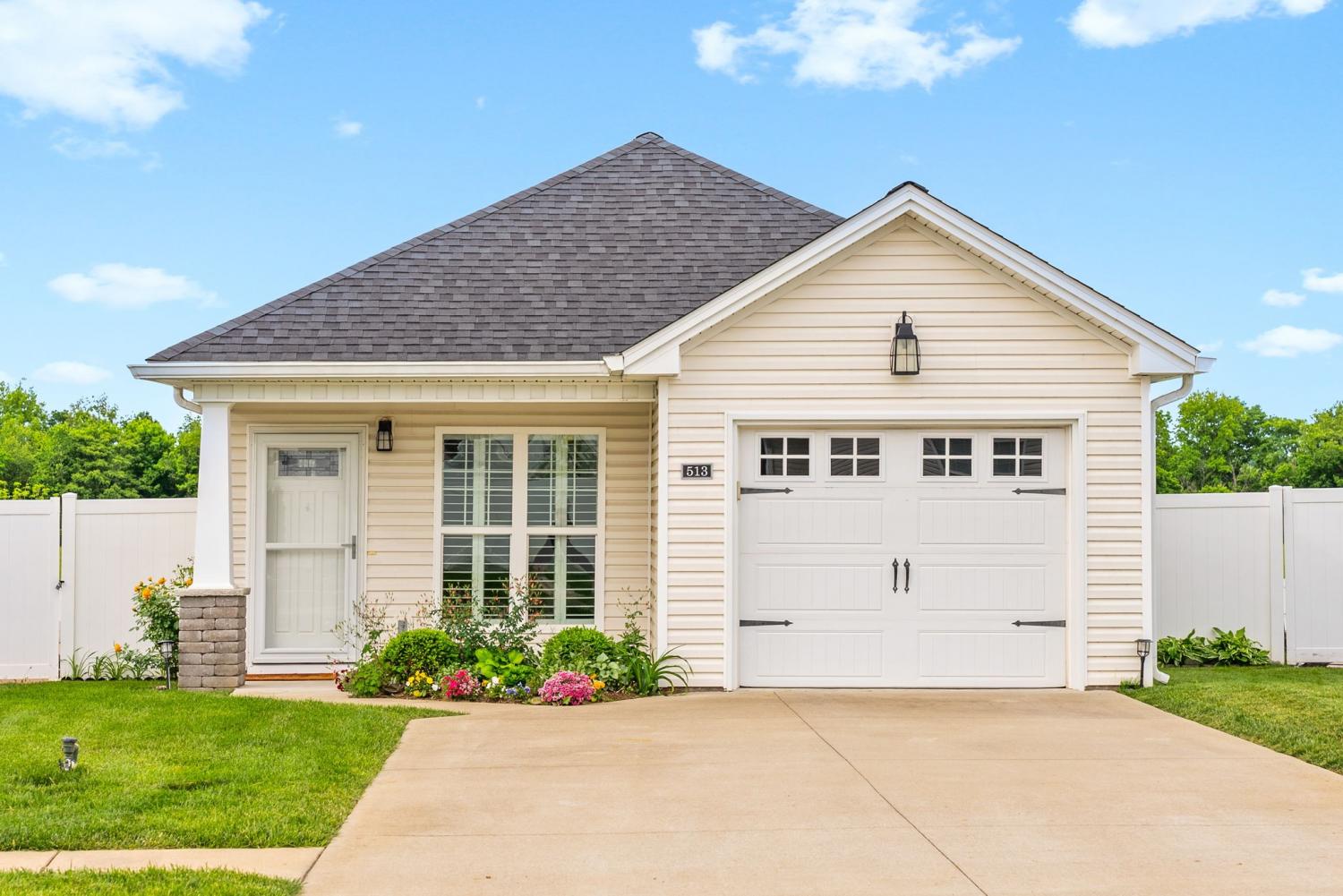 513-Justify-Dr For Sale