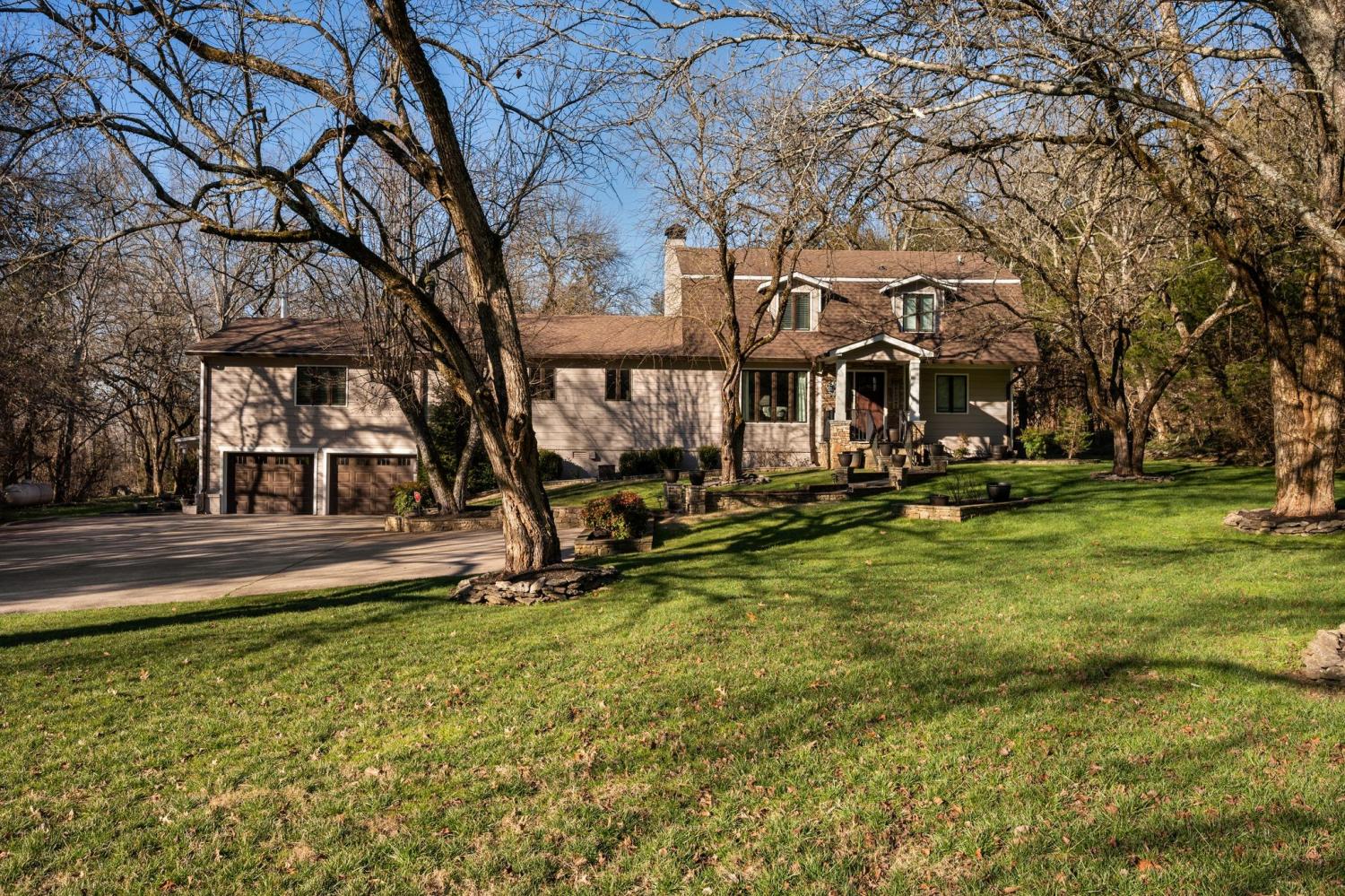 1004-Perkins-Ln For Sale