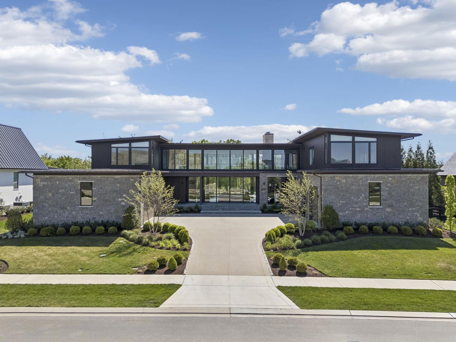 8005-Backwoods-Dr For Sale