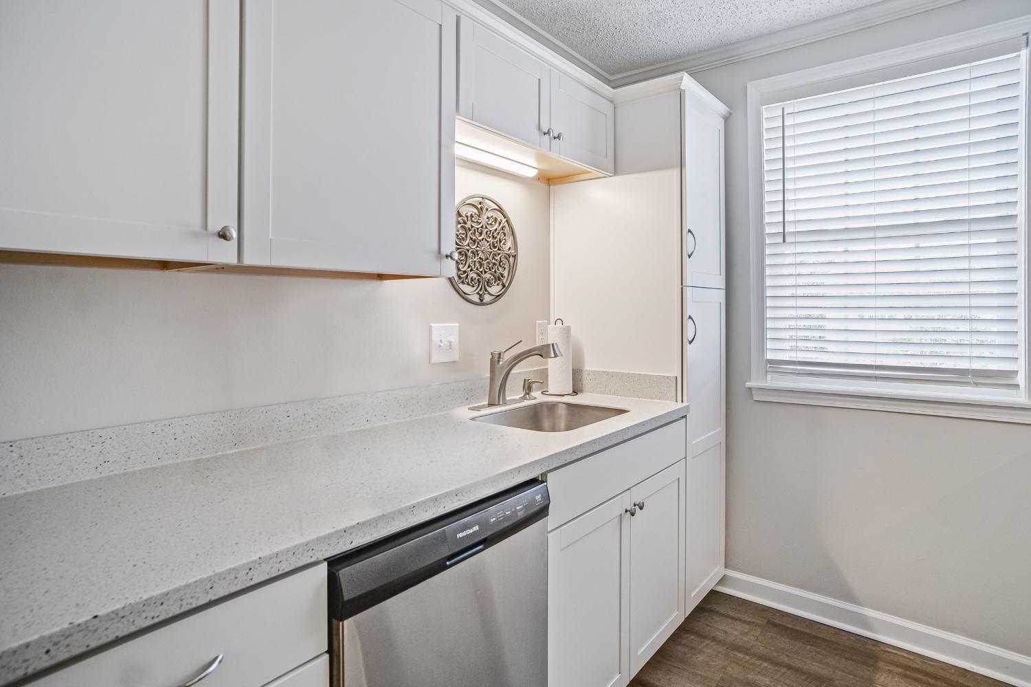 1301-Neelys-Bend-Rd For Sale