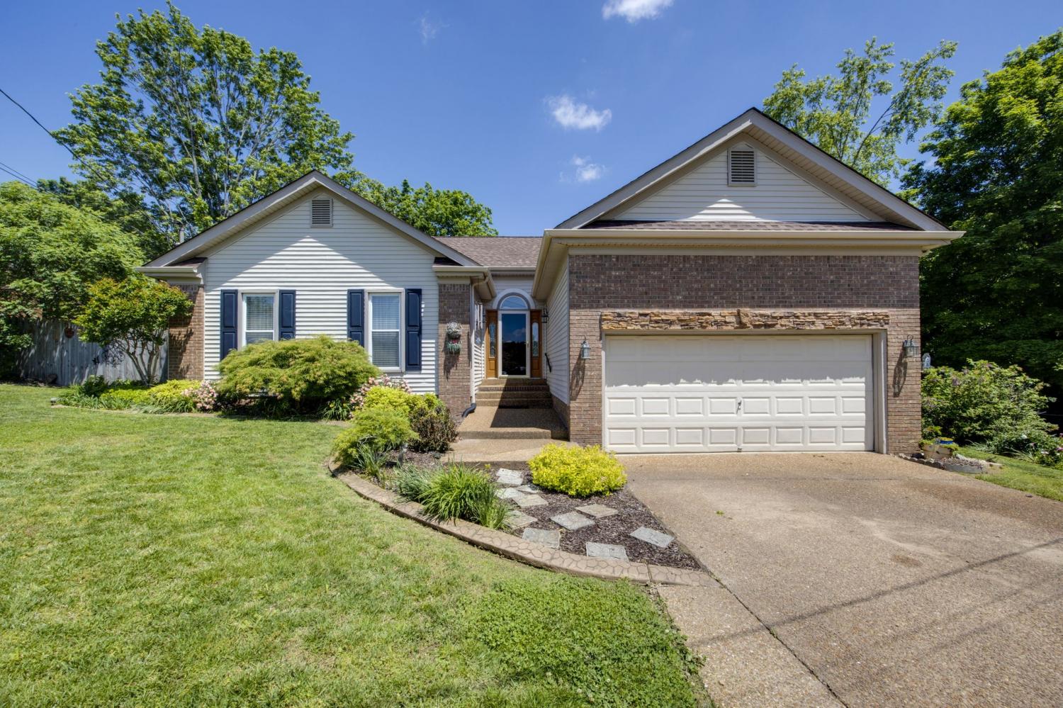 2004-Pinewood-Ct For Sale