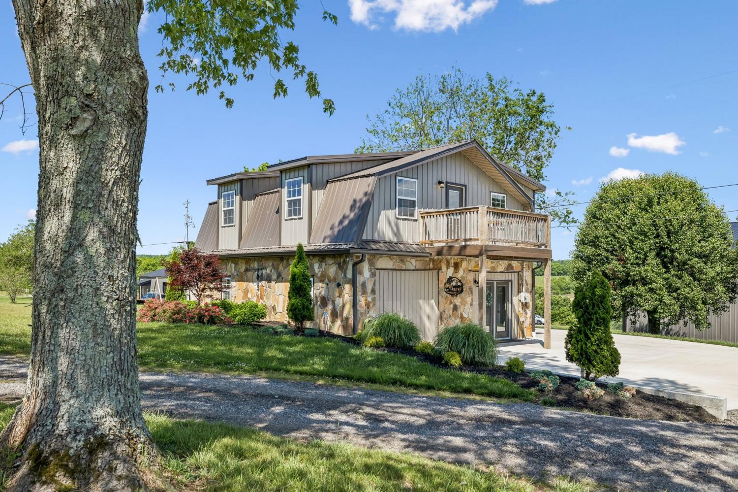 124-Hickman-Creek-Rd--S For Sale