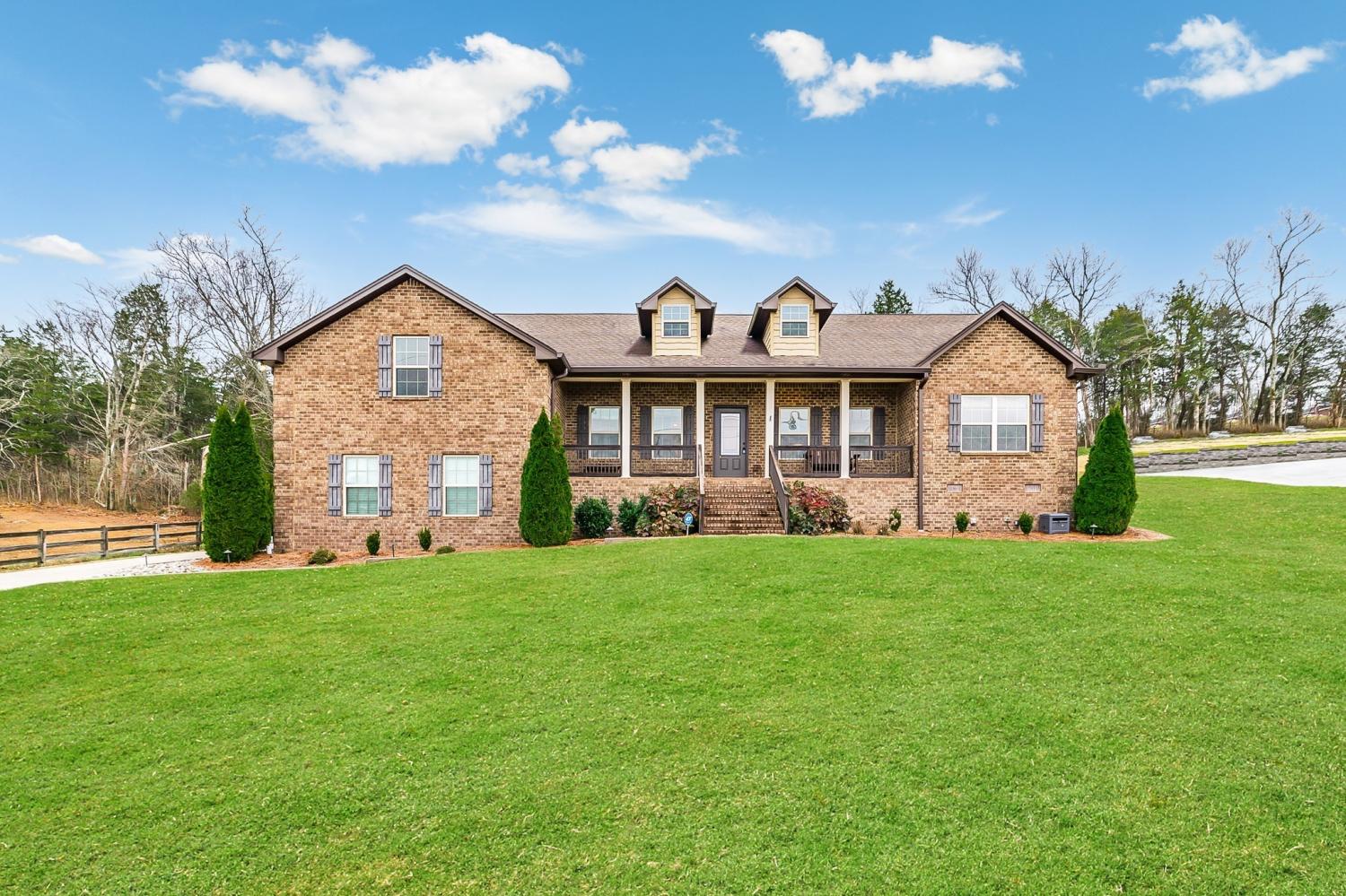 525-Bridle-Path-Ln For Sale