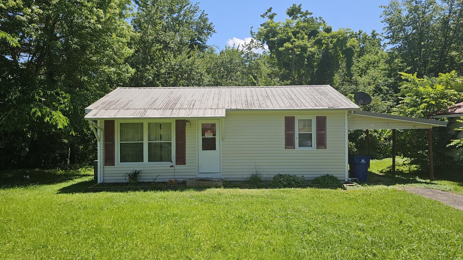 153-Cooper-Rd For Sale