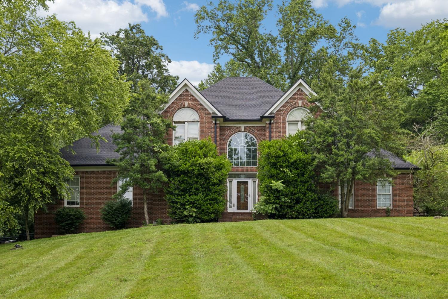 9534-Thoroughbred-Way For Sale