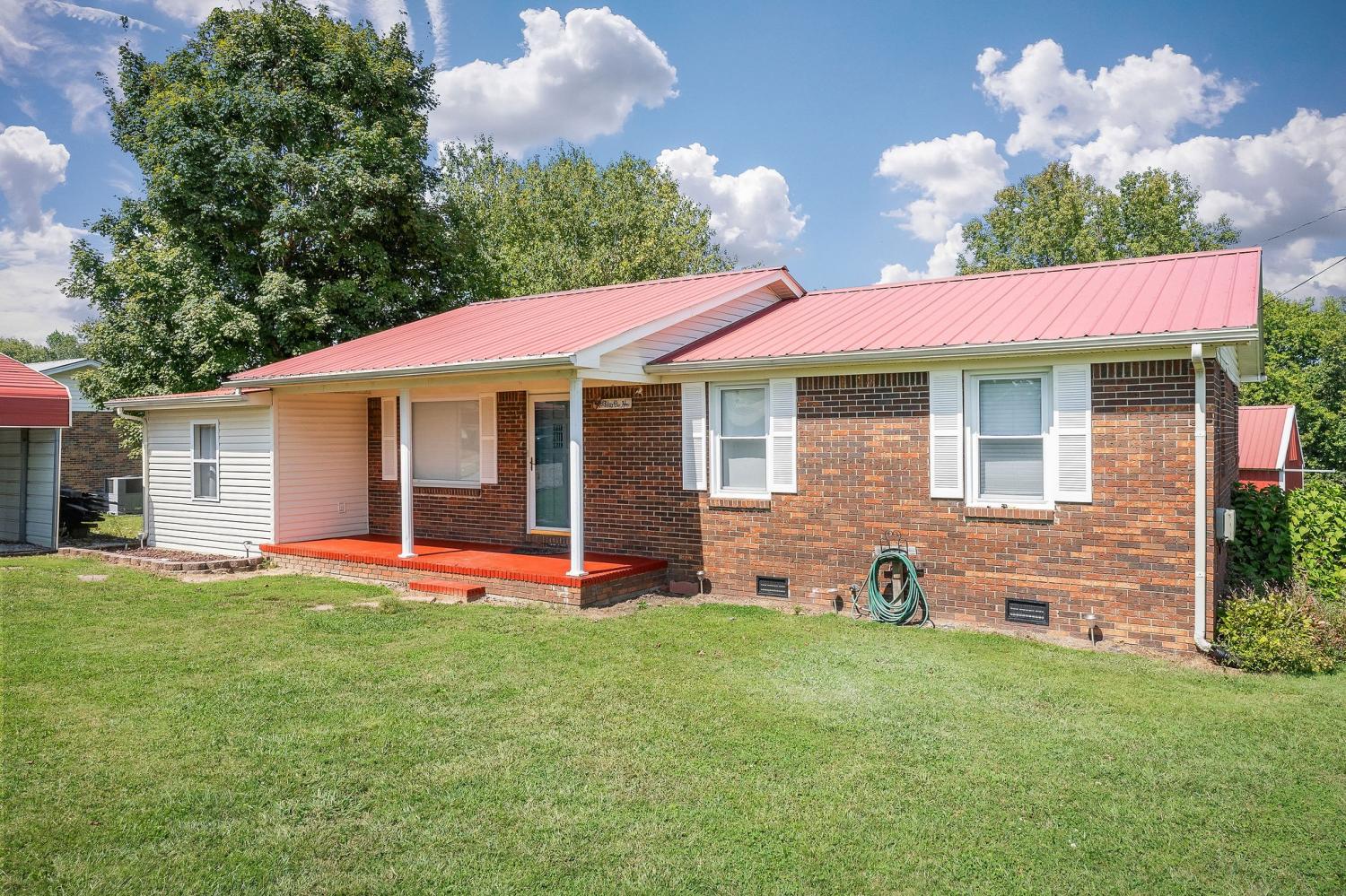 98-Lakeside-Dr For Sale