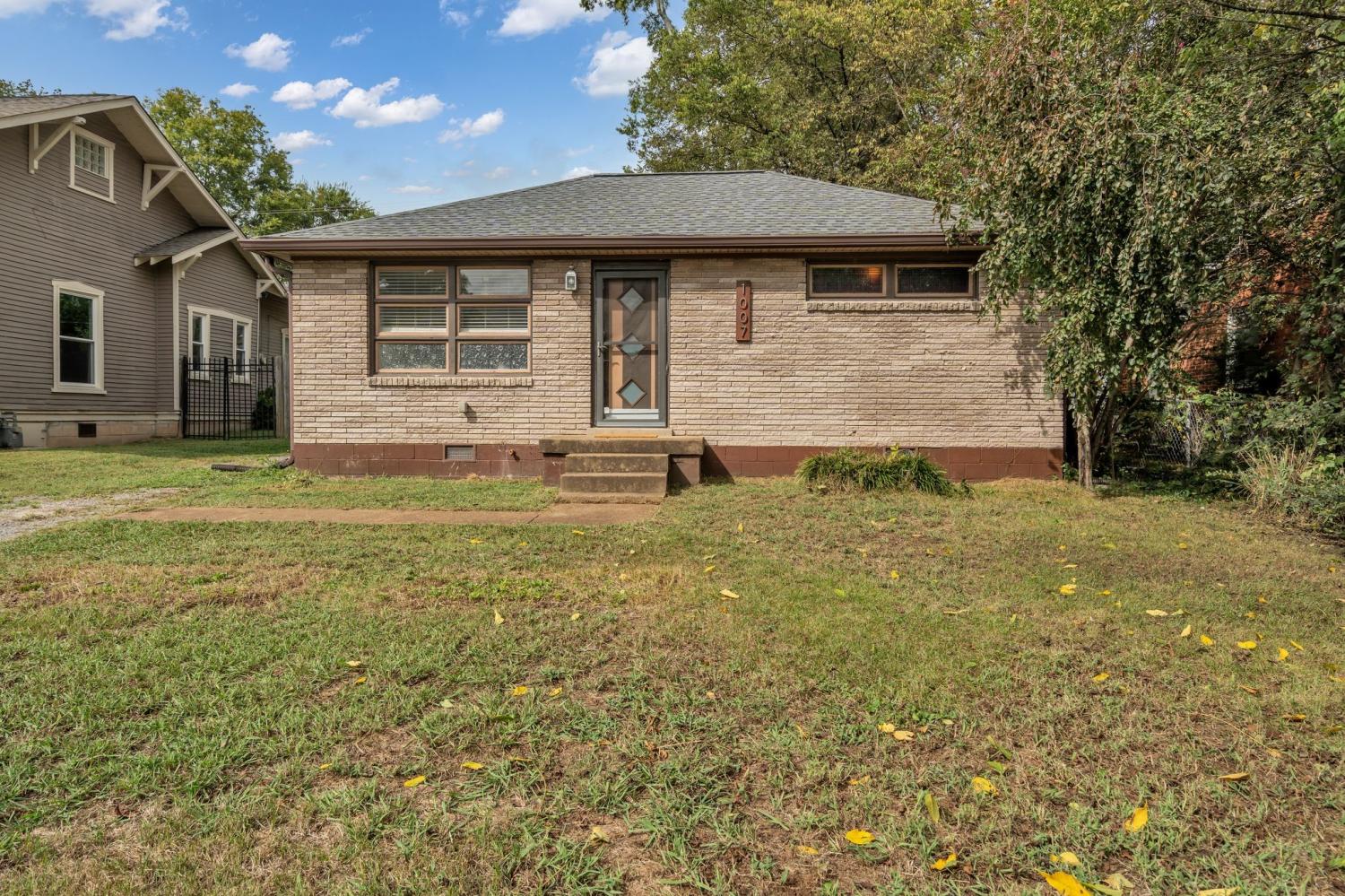 1007-Chicamauga-Ave For Sale