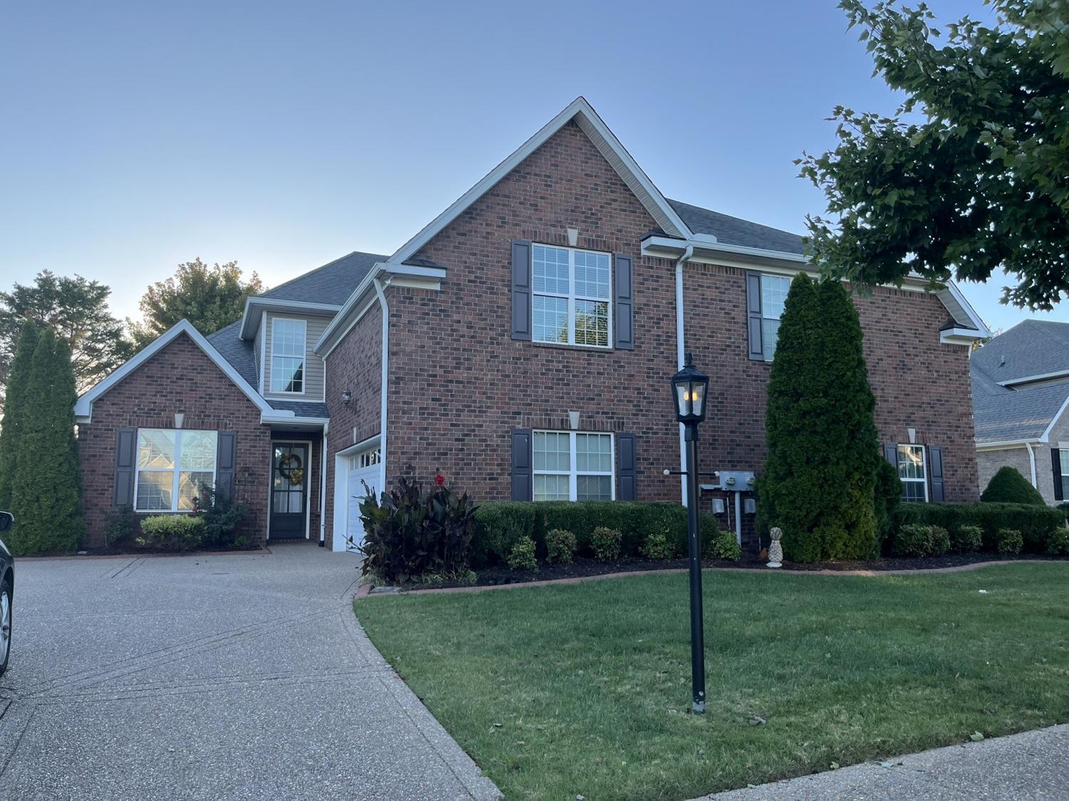 1009-Larkwood-Dr For Sale