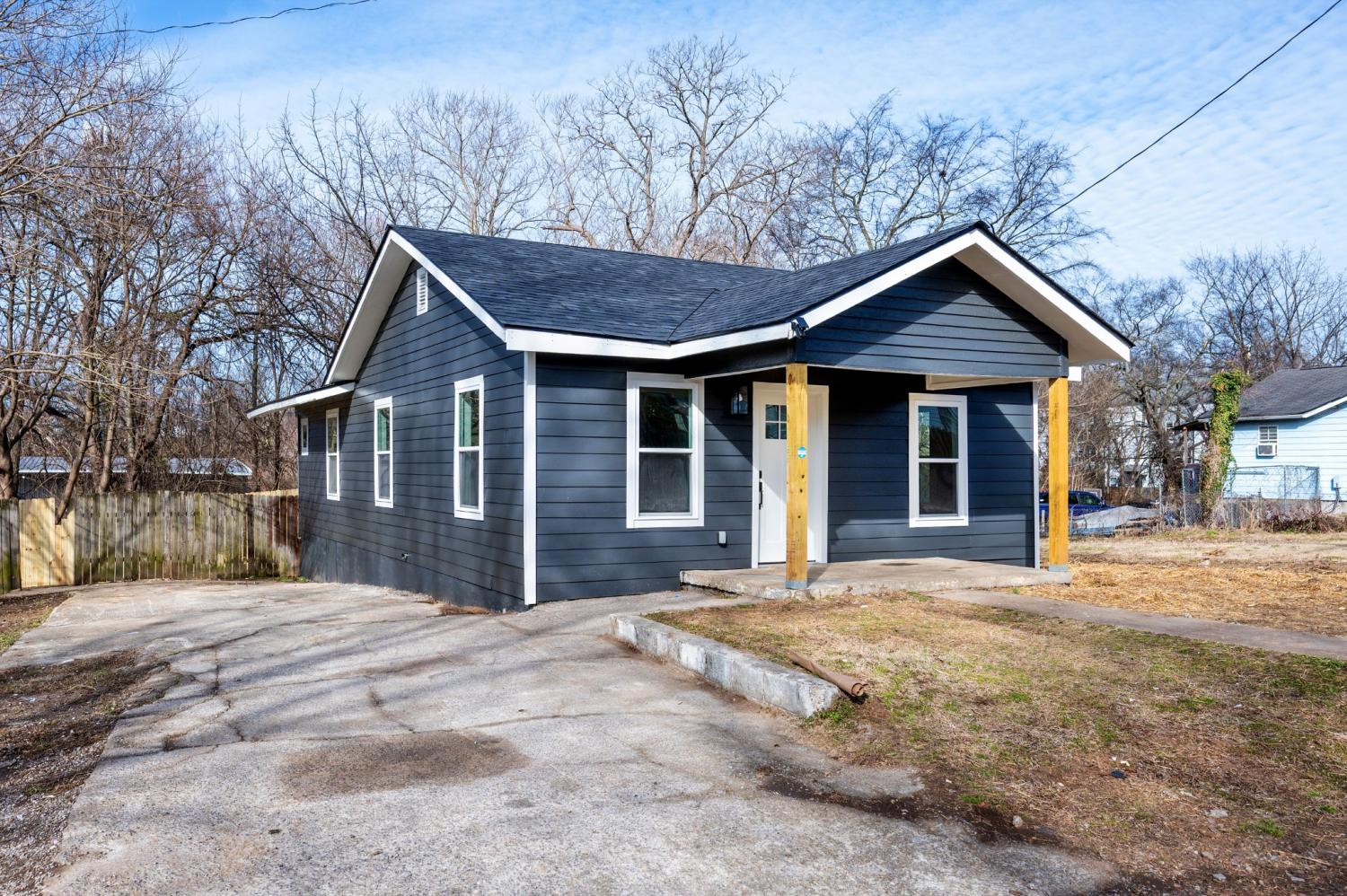 874-Apex-St For Sale