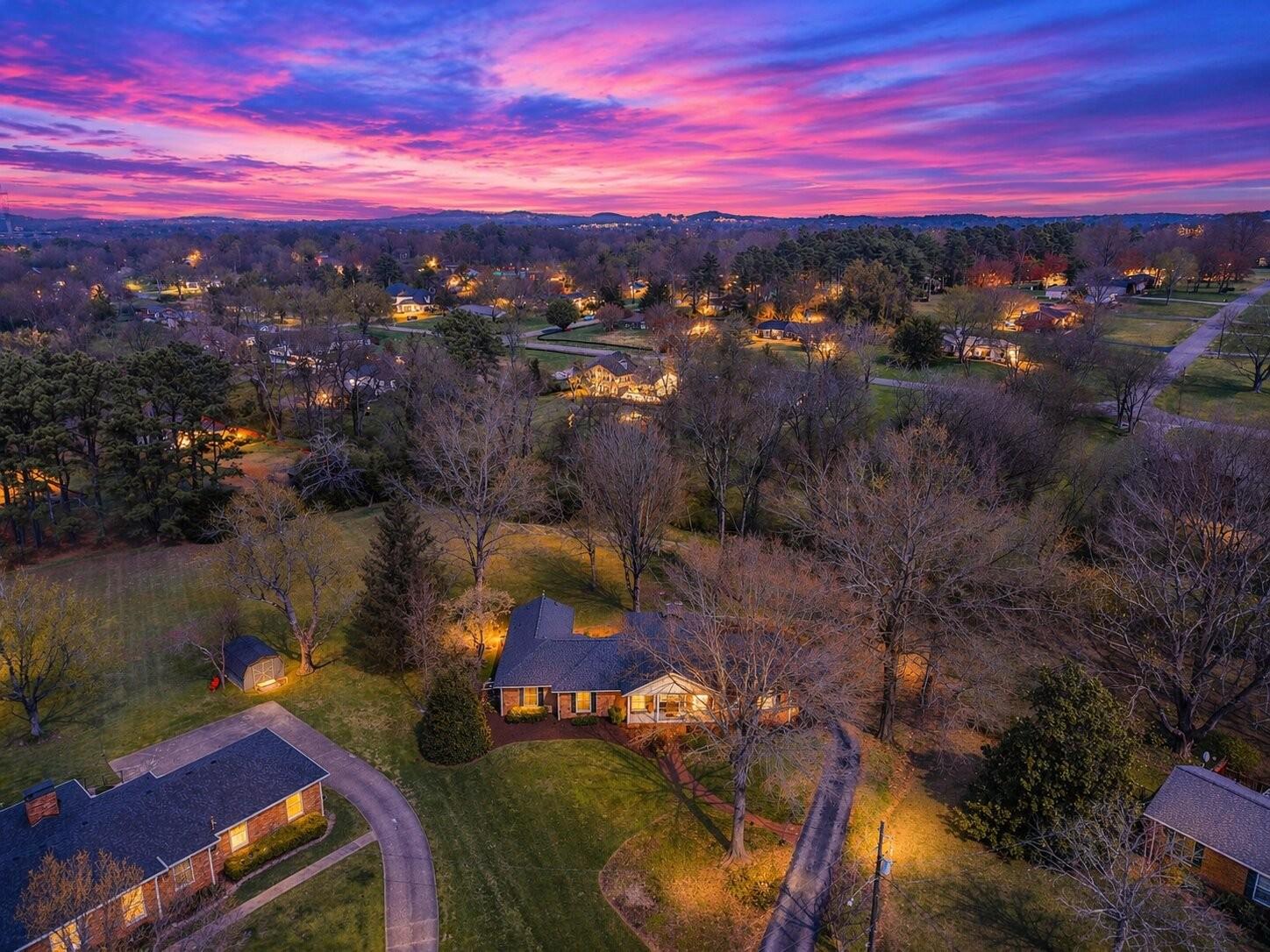 8012-Knoll-Ct For Sale