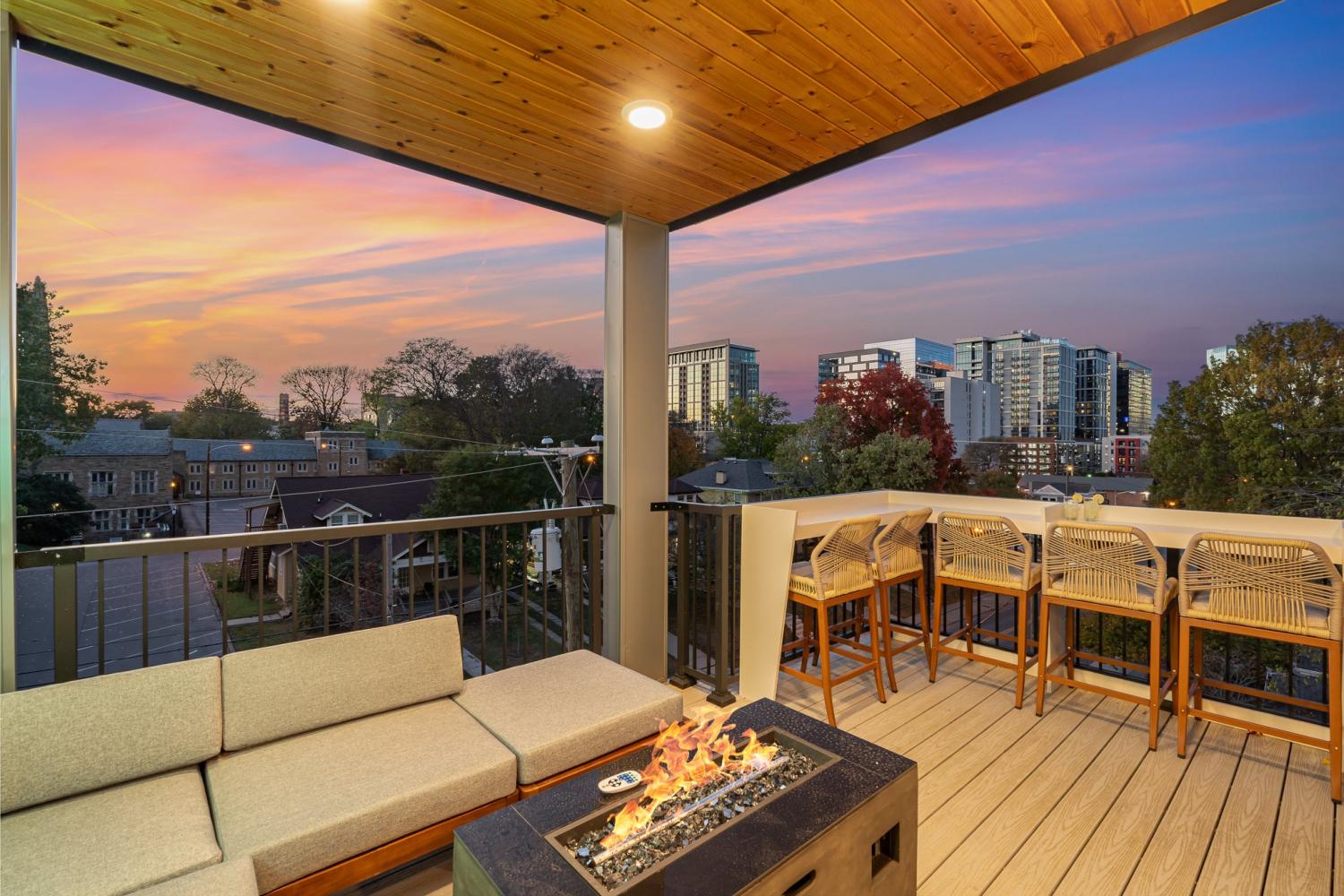 1010-18th-Ave--S For Sale