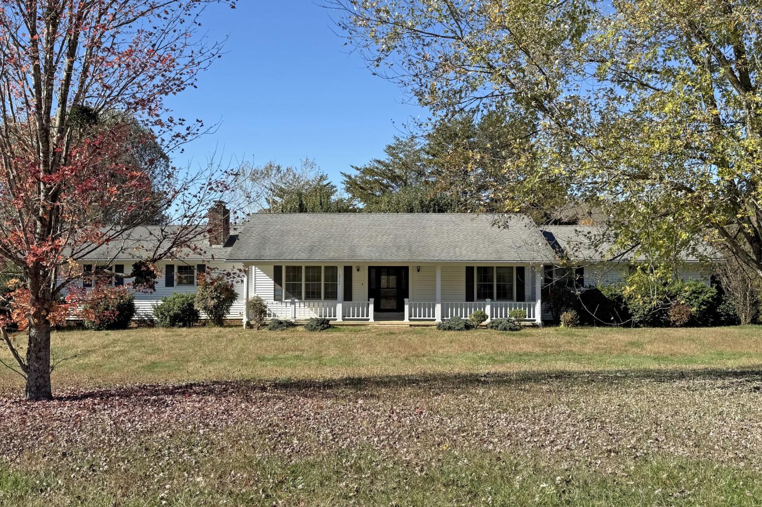 2593-Smiths-Grove-Rd For Sale