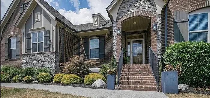 6664-Edgemore-Dr For Sale