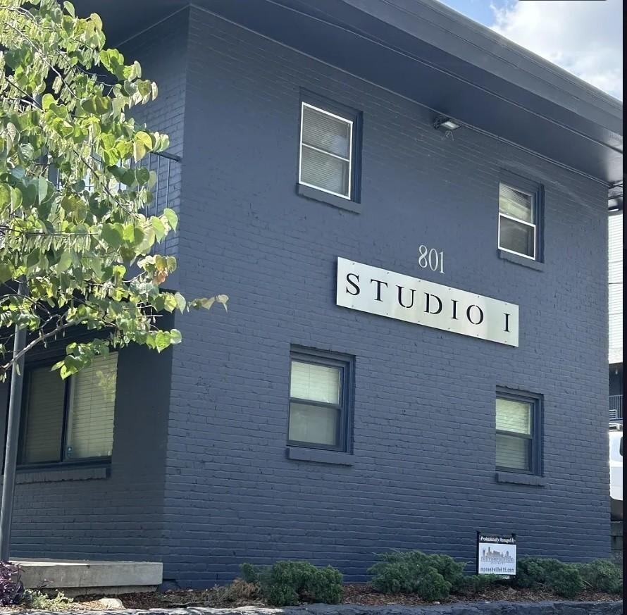 801 Hillview Hts TN 37204 For Rent - 