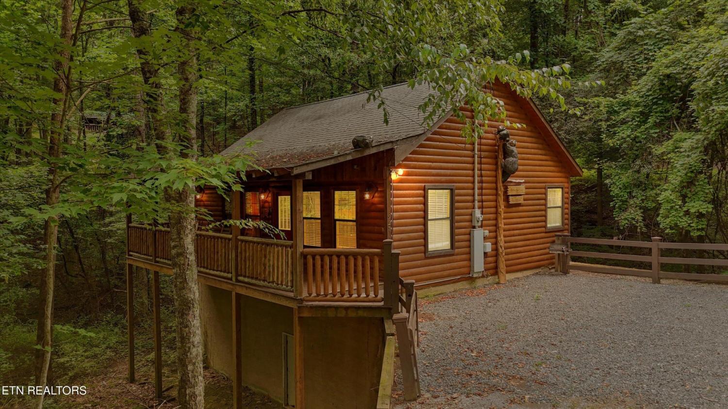 927-Stone-Tr For Sale