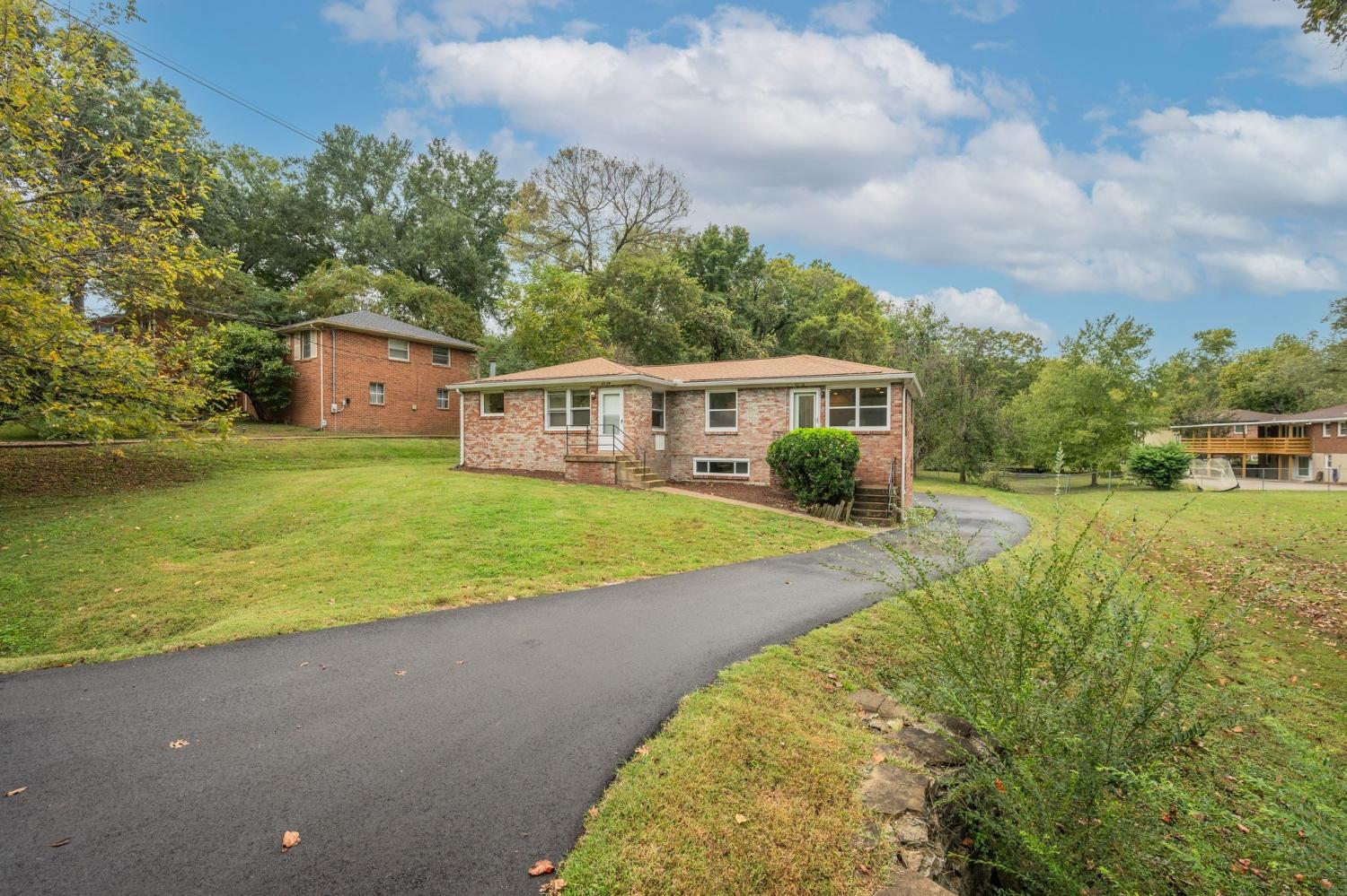 4915-Darlington-Dr For Sale