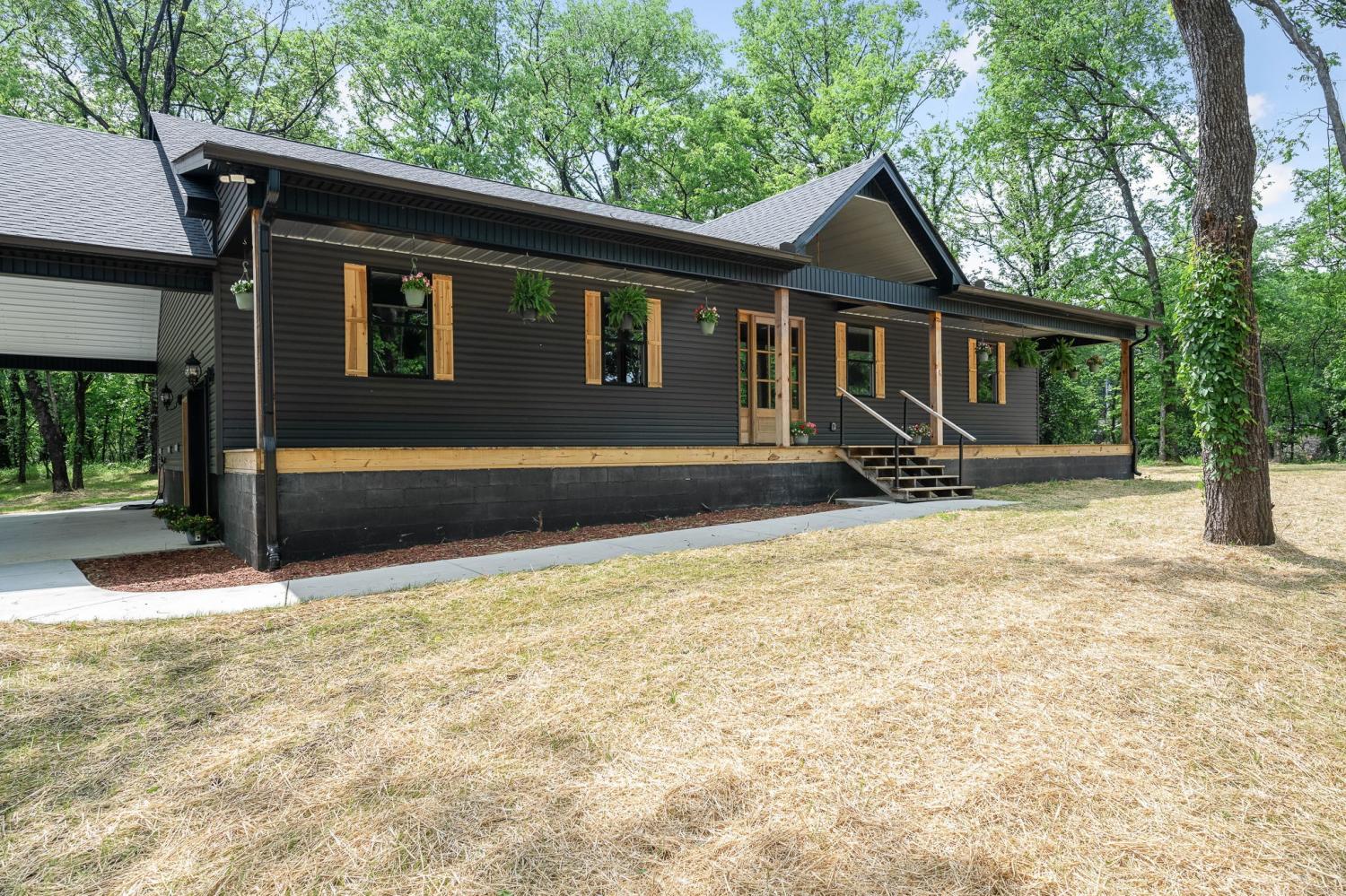 57-Beech-Ct For Sale