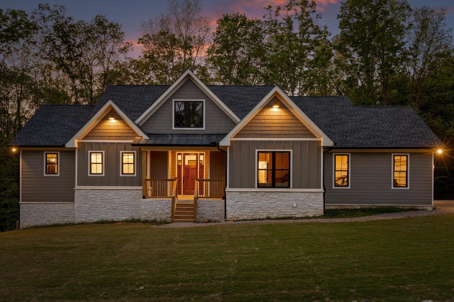 490-Moonlight-Lane For Sale