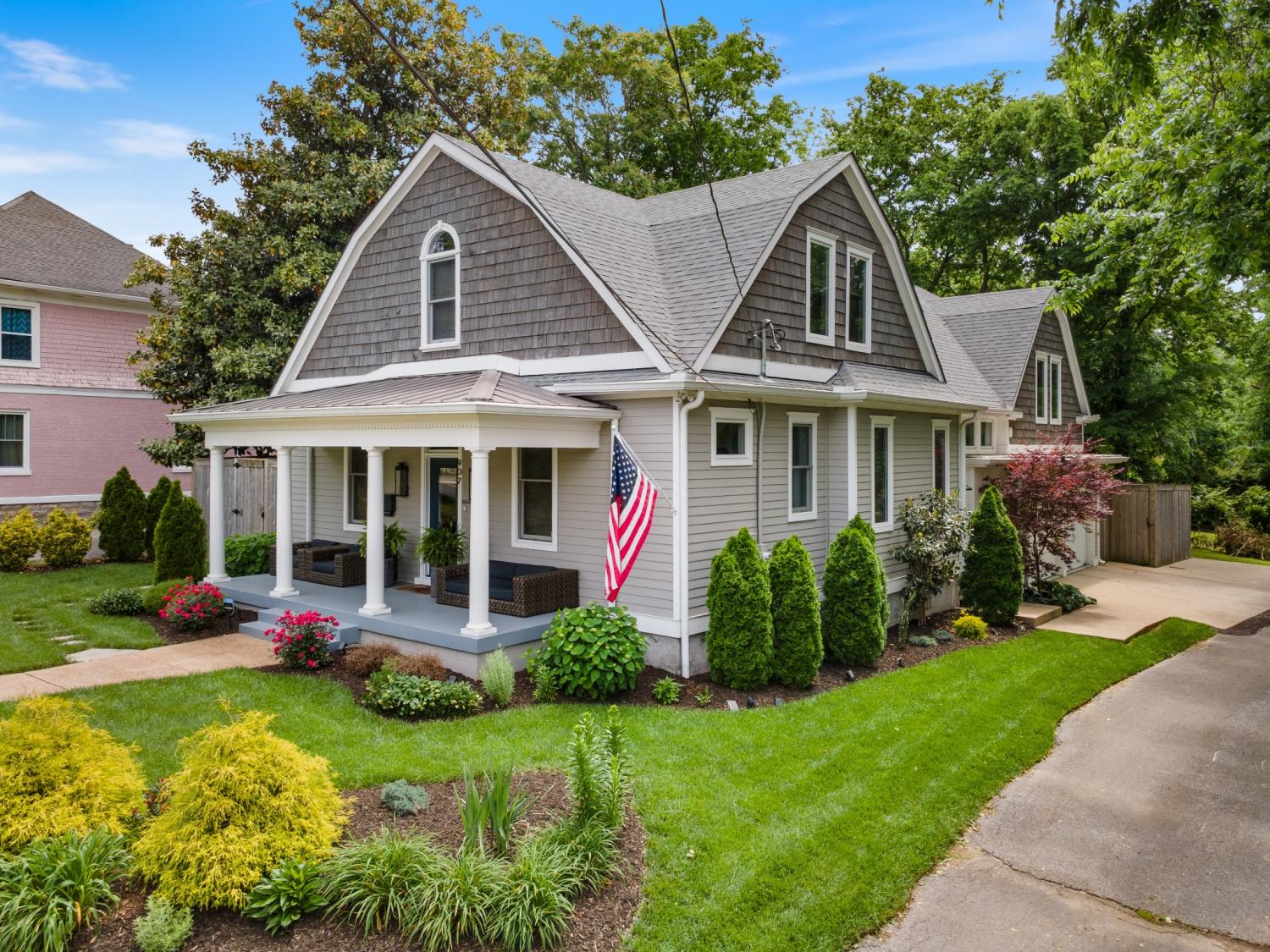 907-S-Douglas-Ave For Sale