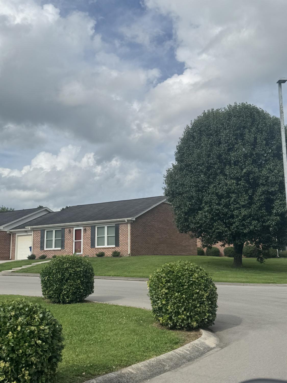 120-Dogwood-Ct For Sale