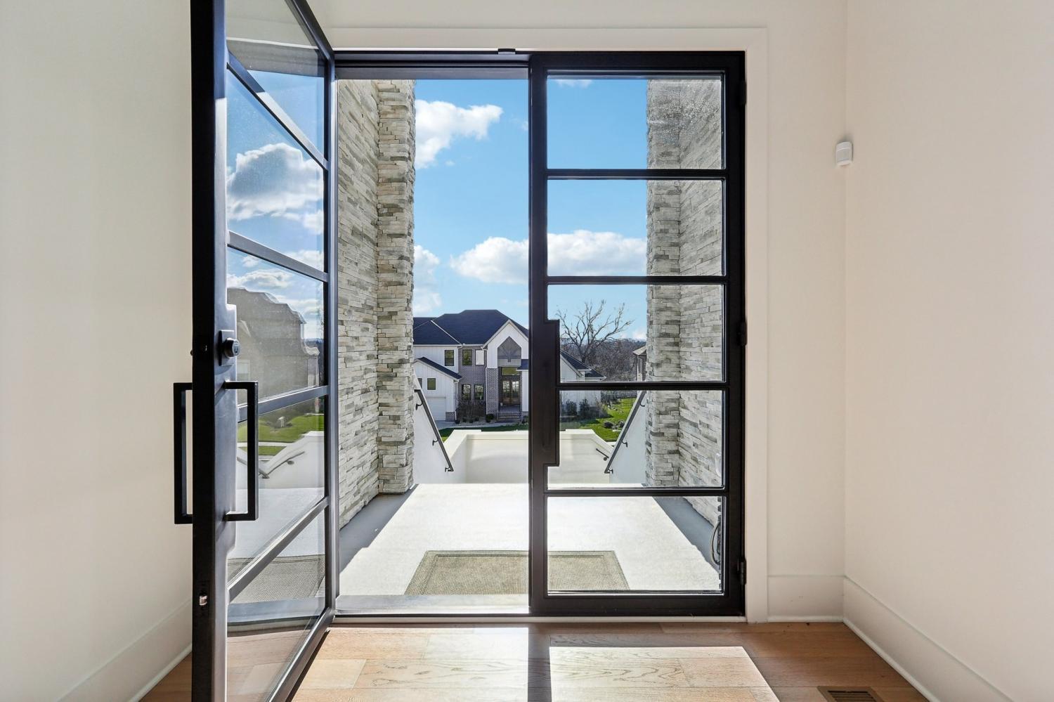 6100 Lookaway Cir TN 37067 For Sale - 