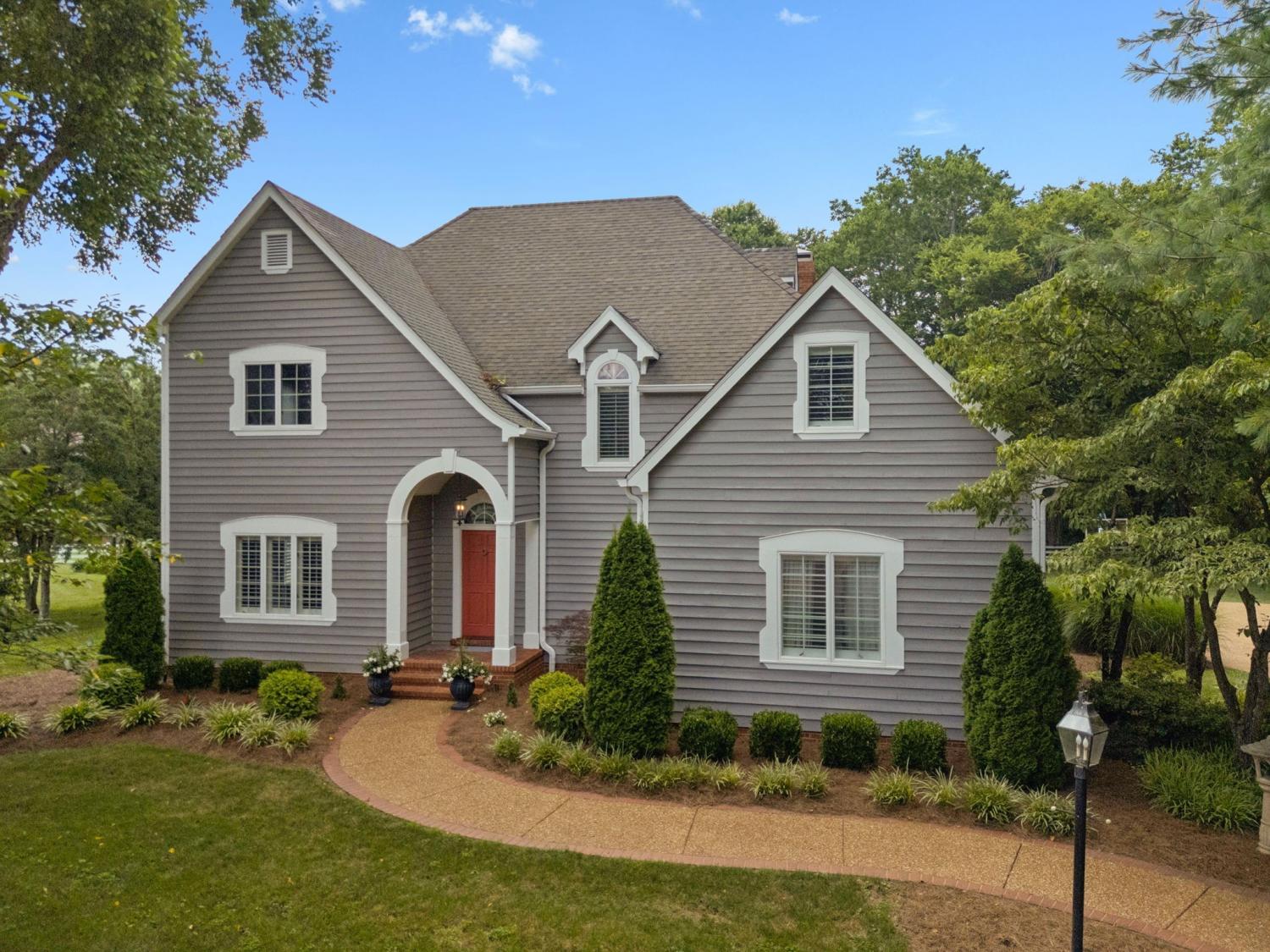 103-Wellesley-Place For Sale