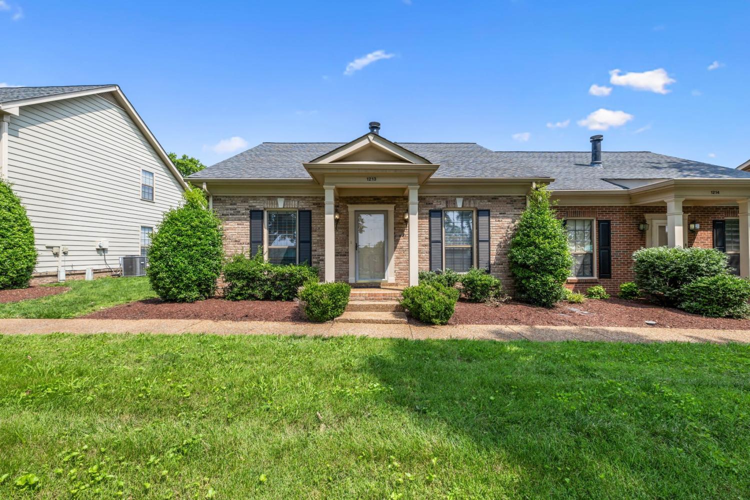 1213-Brentwood-Pt For Sale