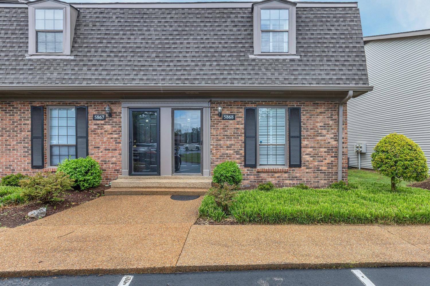5868-Brentwood-Trce For Sale