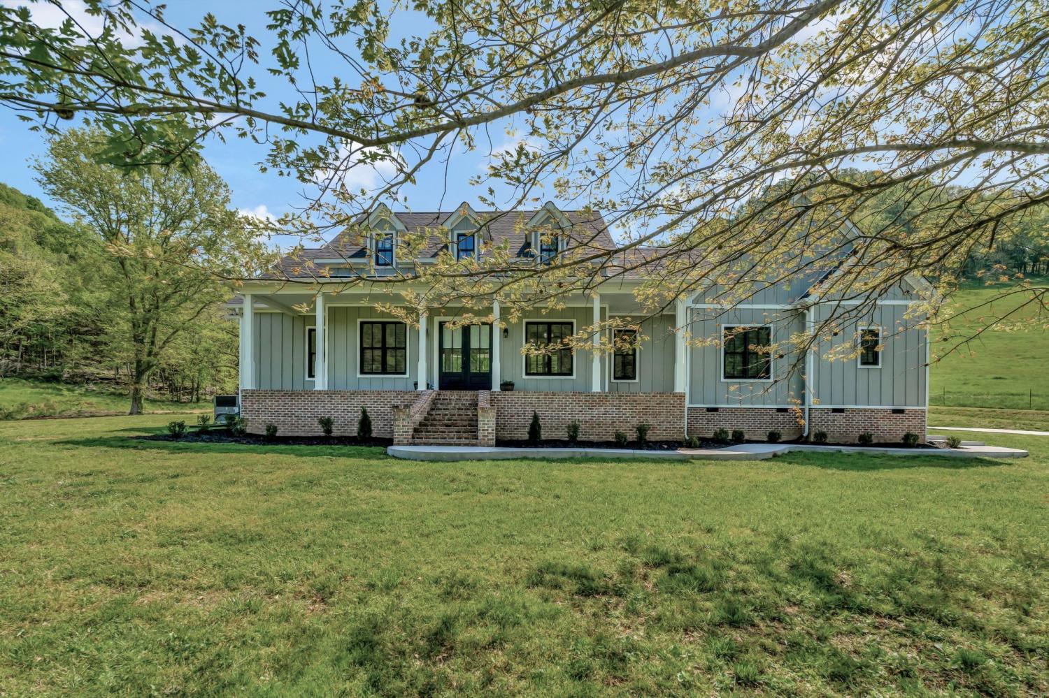 263-Club-Springs-Rd For Sale