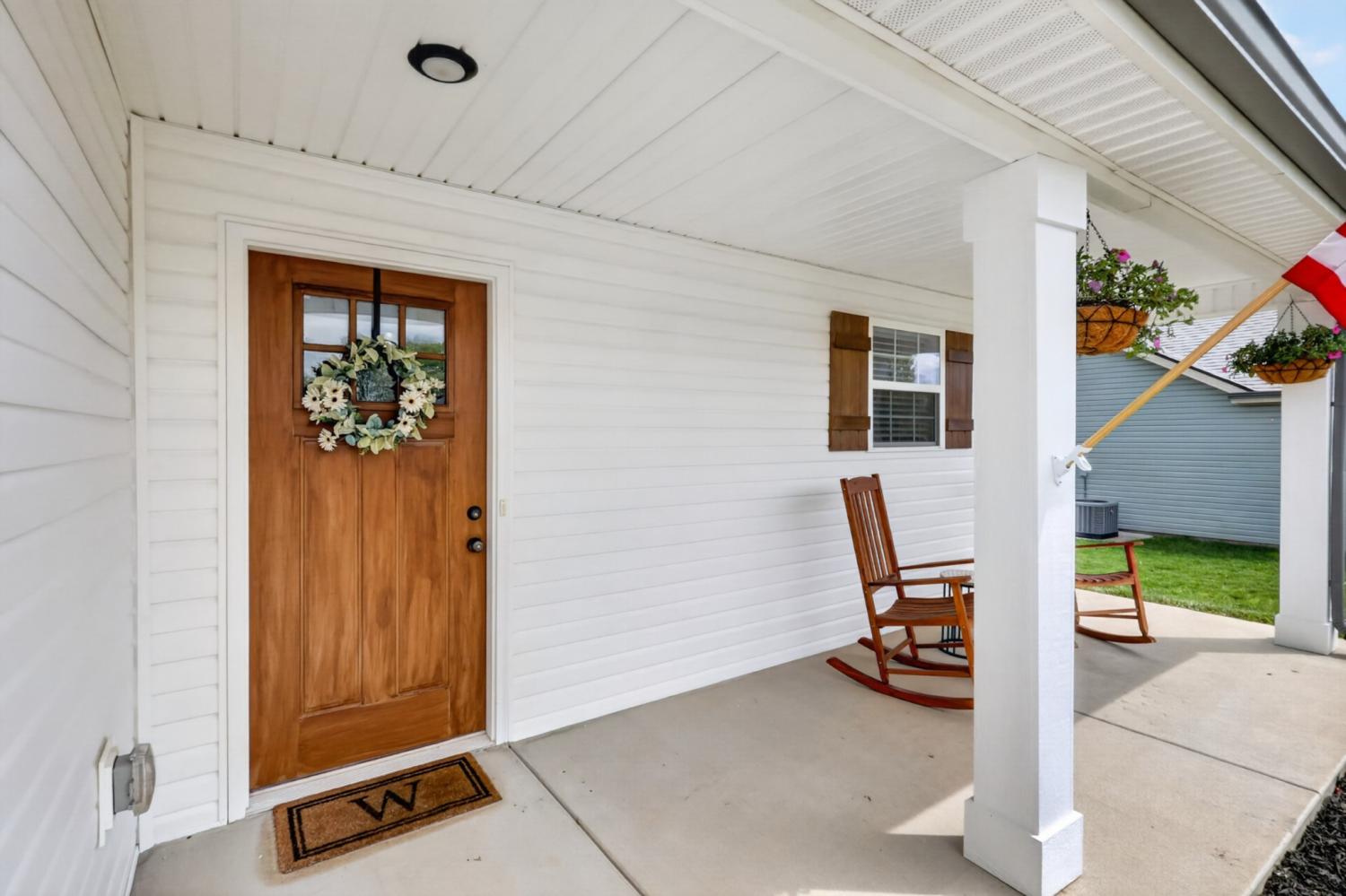 1413 Fredrick Dr TN 37042 For Sale - 