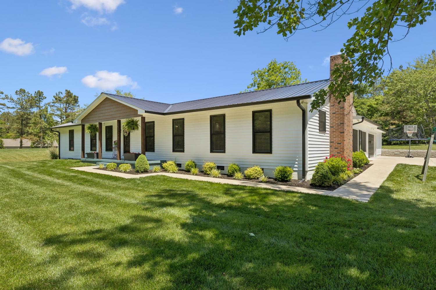 109-Indian-Creek-Rd For Sale