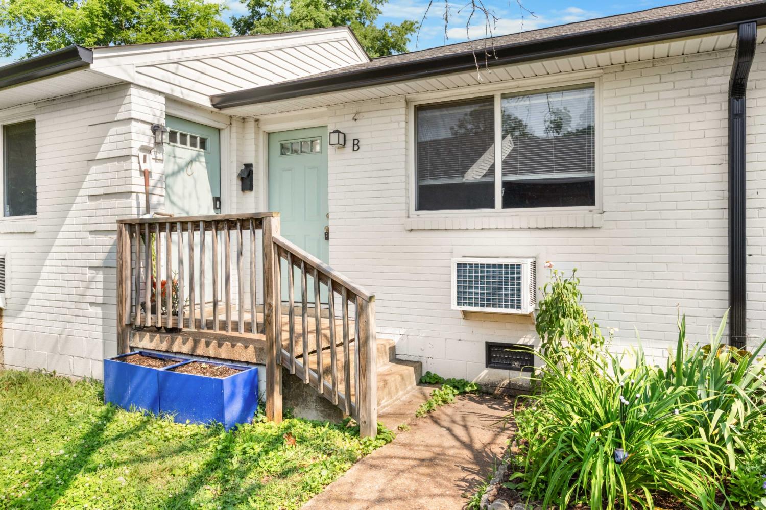 1521-22nd-Ave--N For Sale