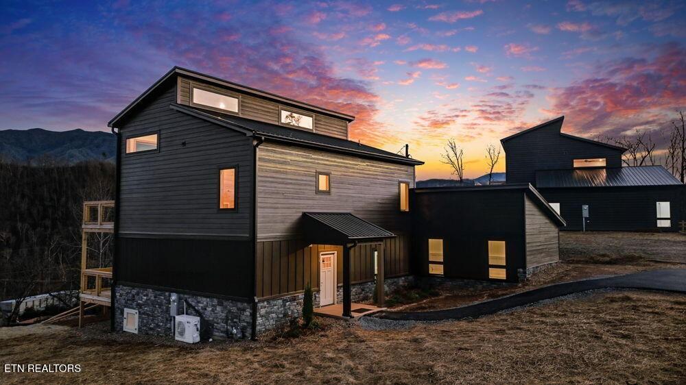 650-Ridge-Top-Loop For Sale