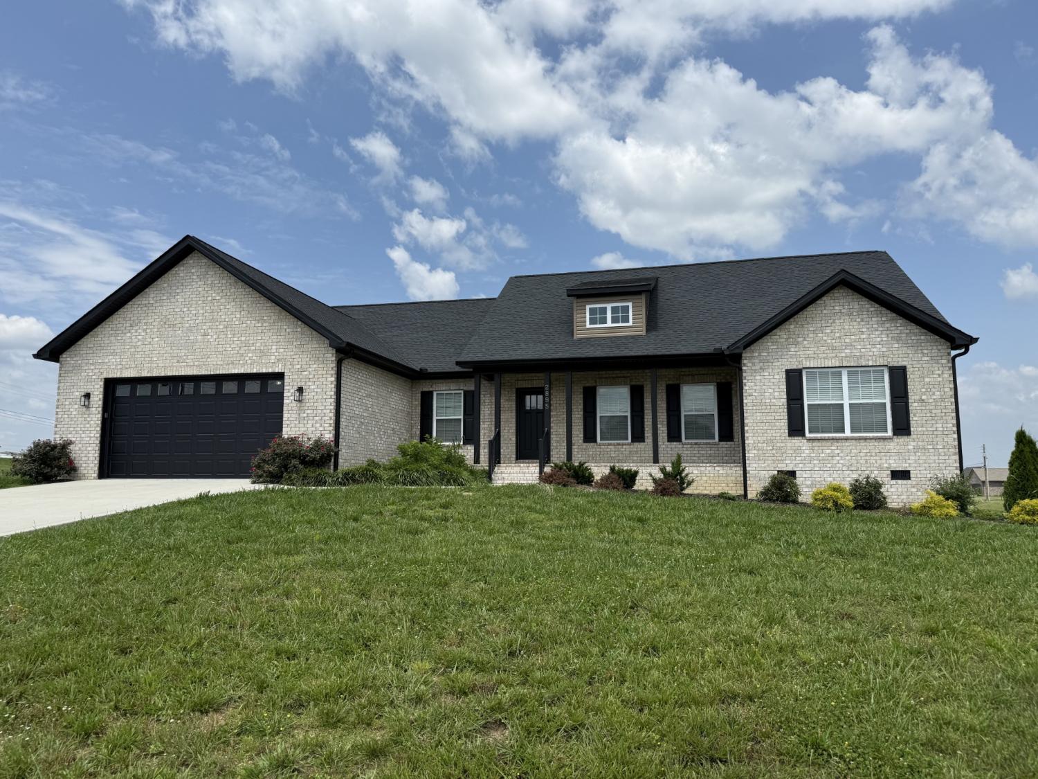 2895-Autumn-Woods-Trl For Sale