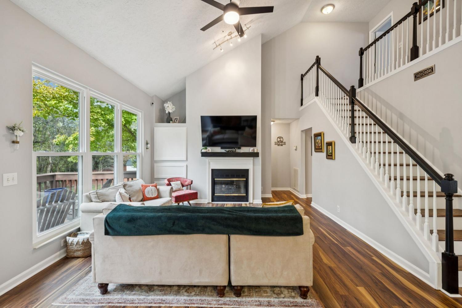 160 Waters Edge Ln TN 37075 For Sale - 