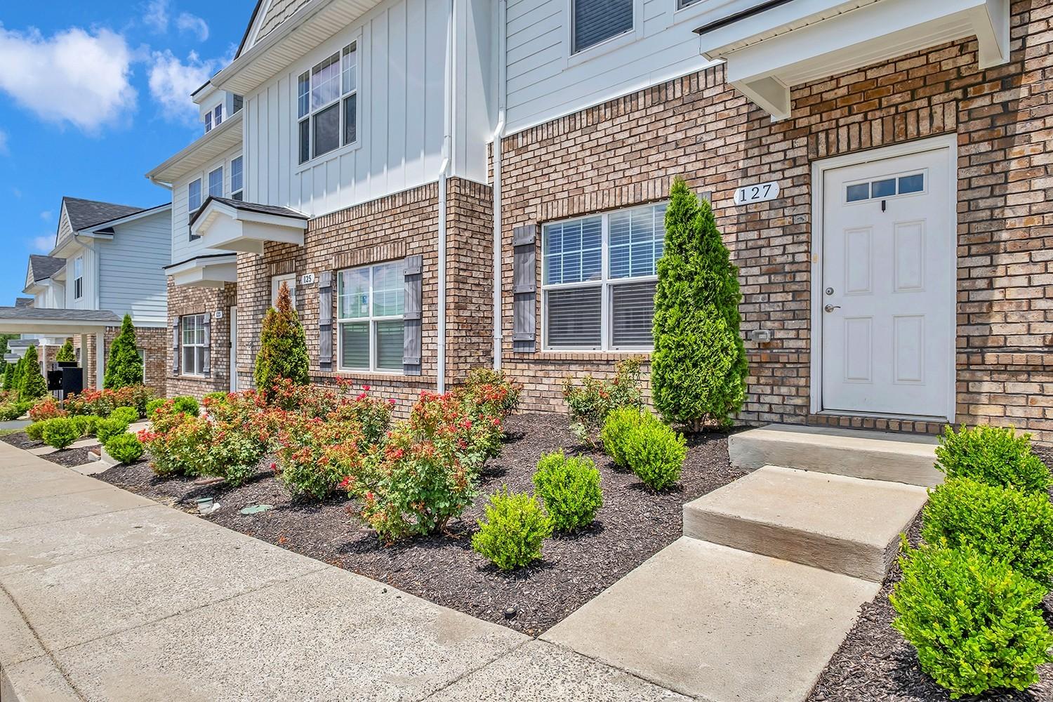 127-Dry-Creek-Commons-Dr For Sale