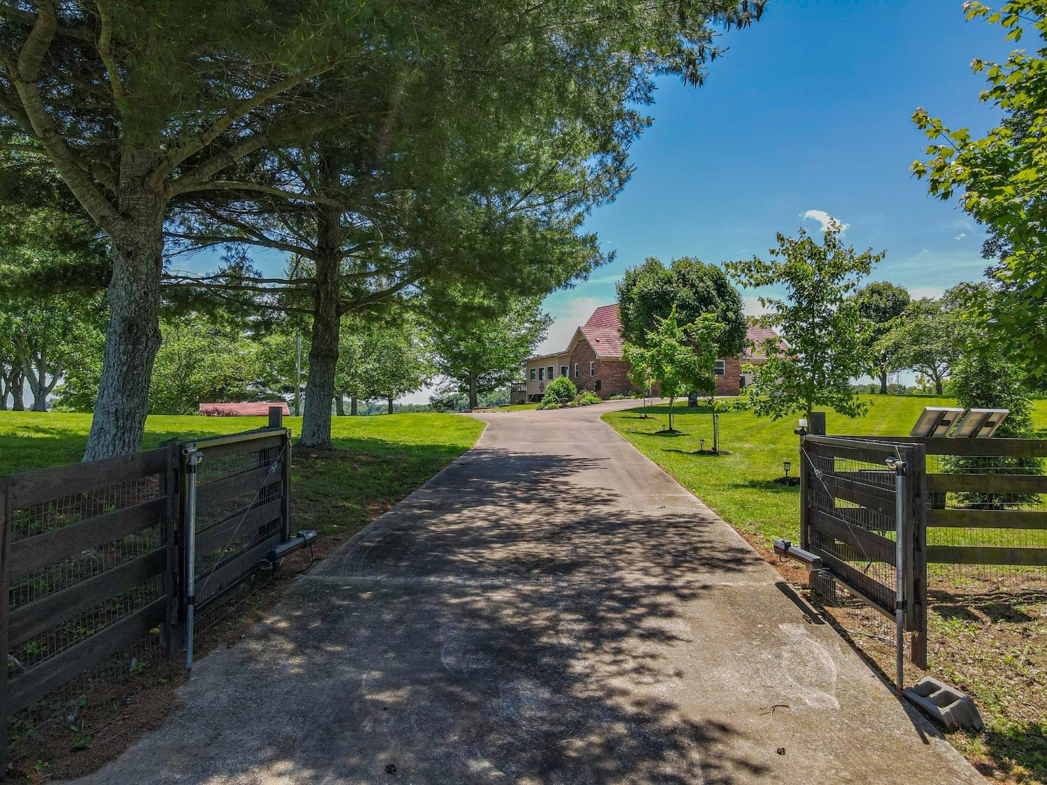877-Mount-Olive-Cemetery-Rd For Sale