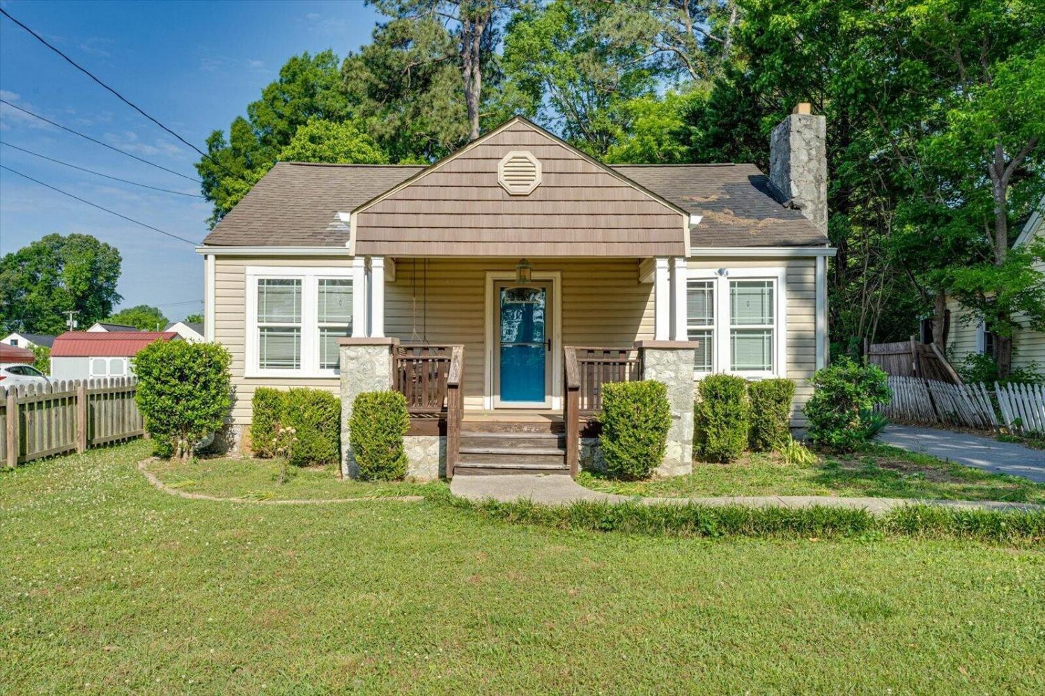 507-S-Lovell-Avenue For Sale