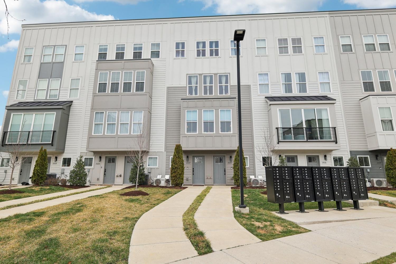 2022-Edison-Park-Ln For Sale