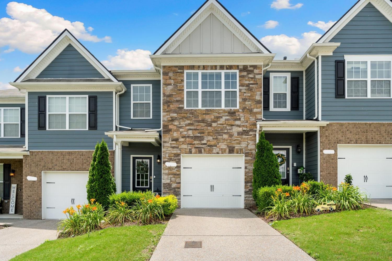 4114-Grapevine-Loop For Sale