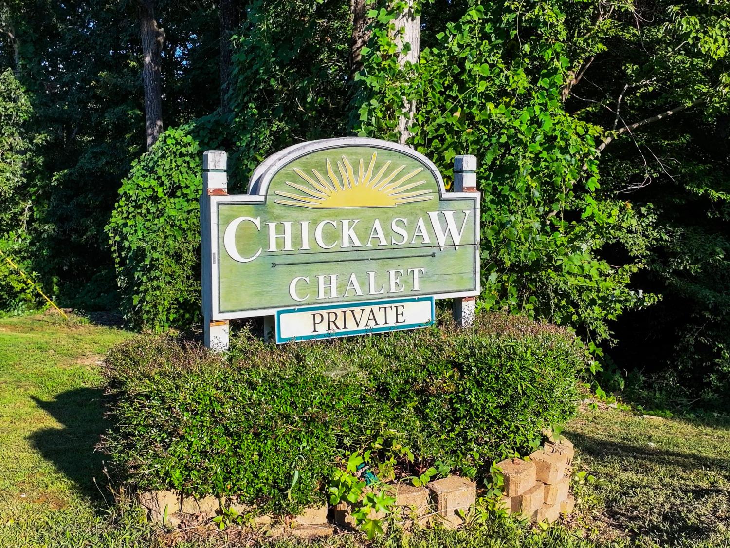 115-Chalet-Ln For Sale