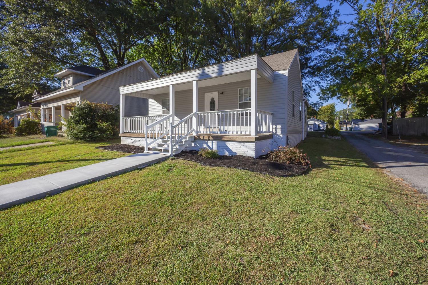 111-Westwood-Ave For Sale