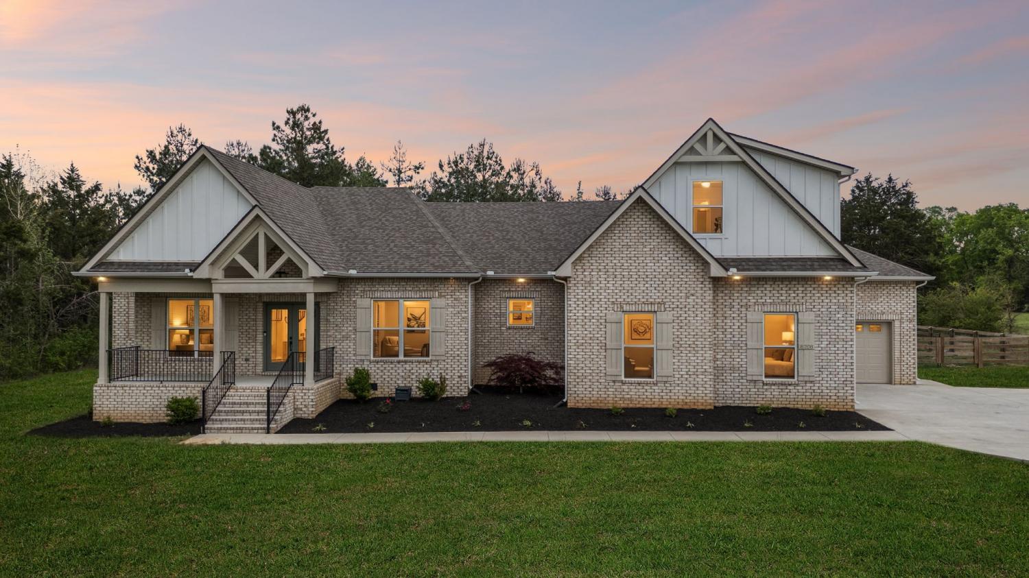 8708-Newtown-Rd For Sale