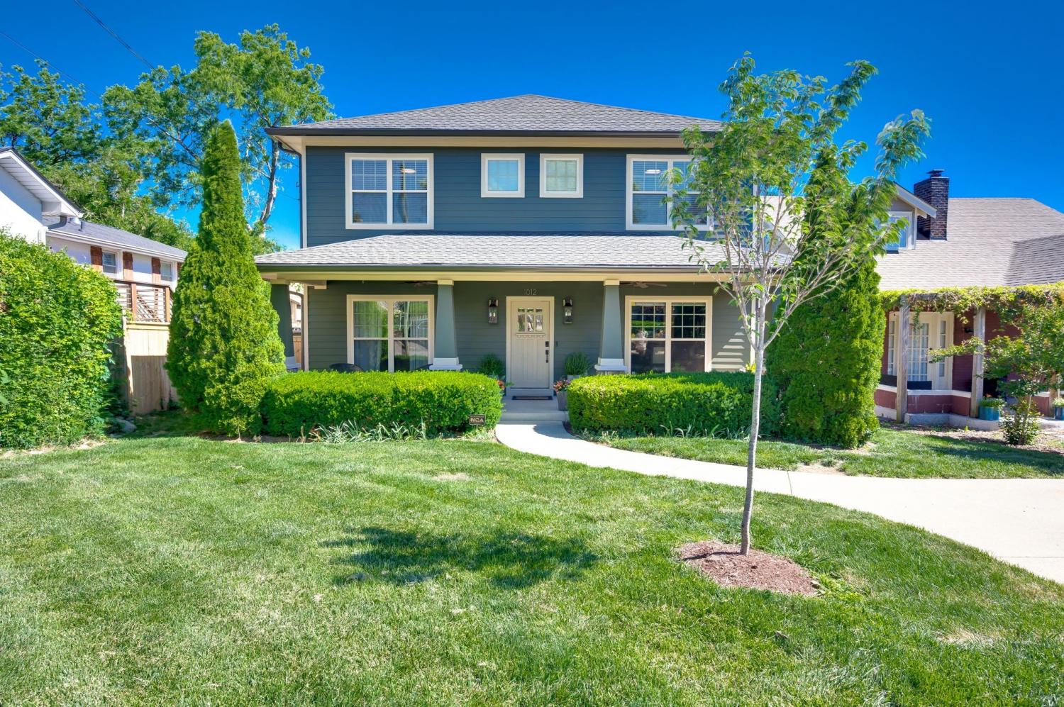 1012-Acklen-Ave For Sale