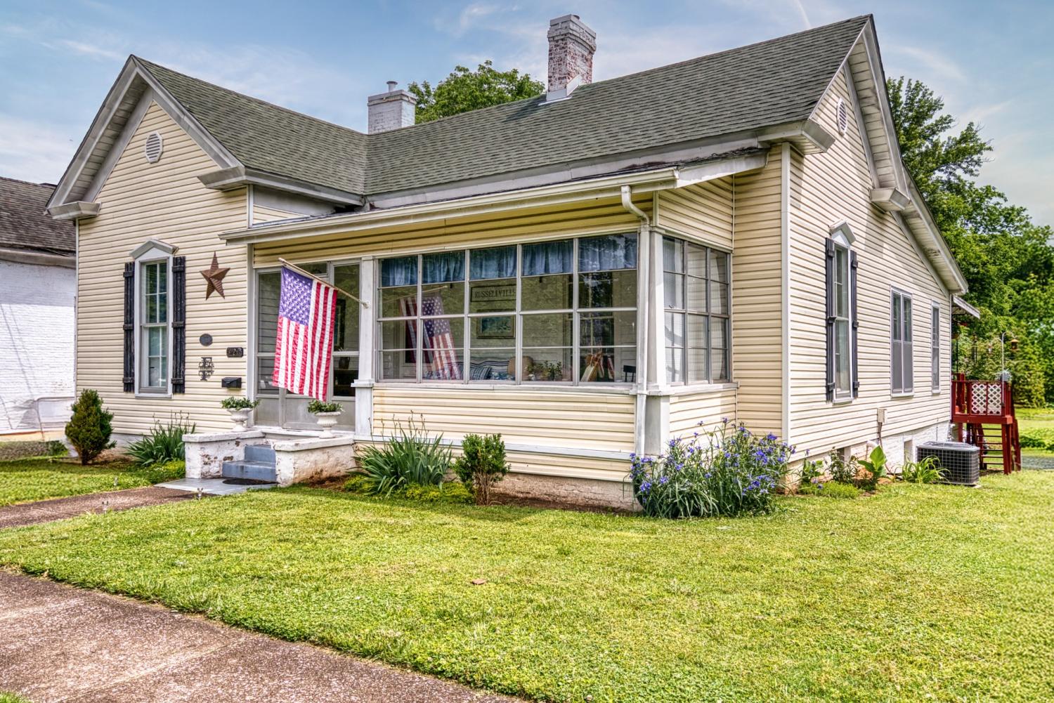 421-Nashville-St For Sale