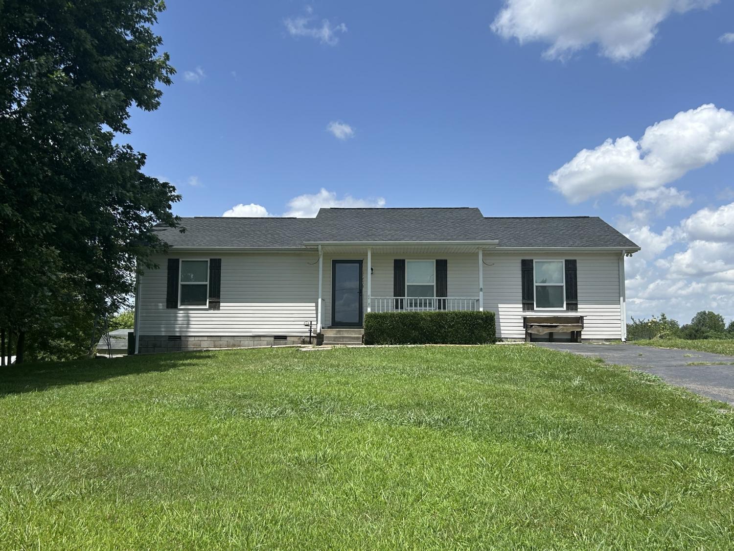 5208-Drake-Rd For Sale