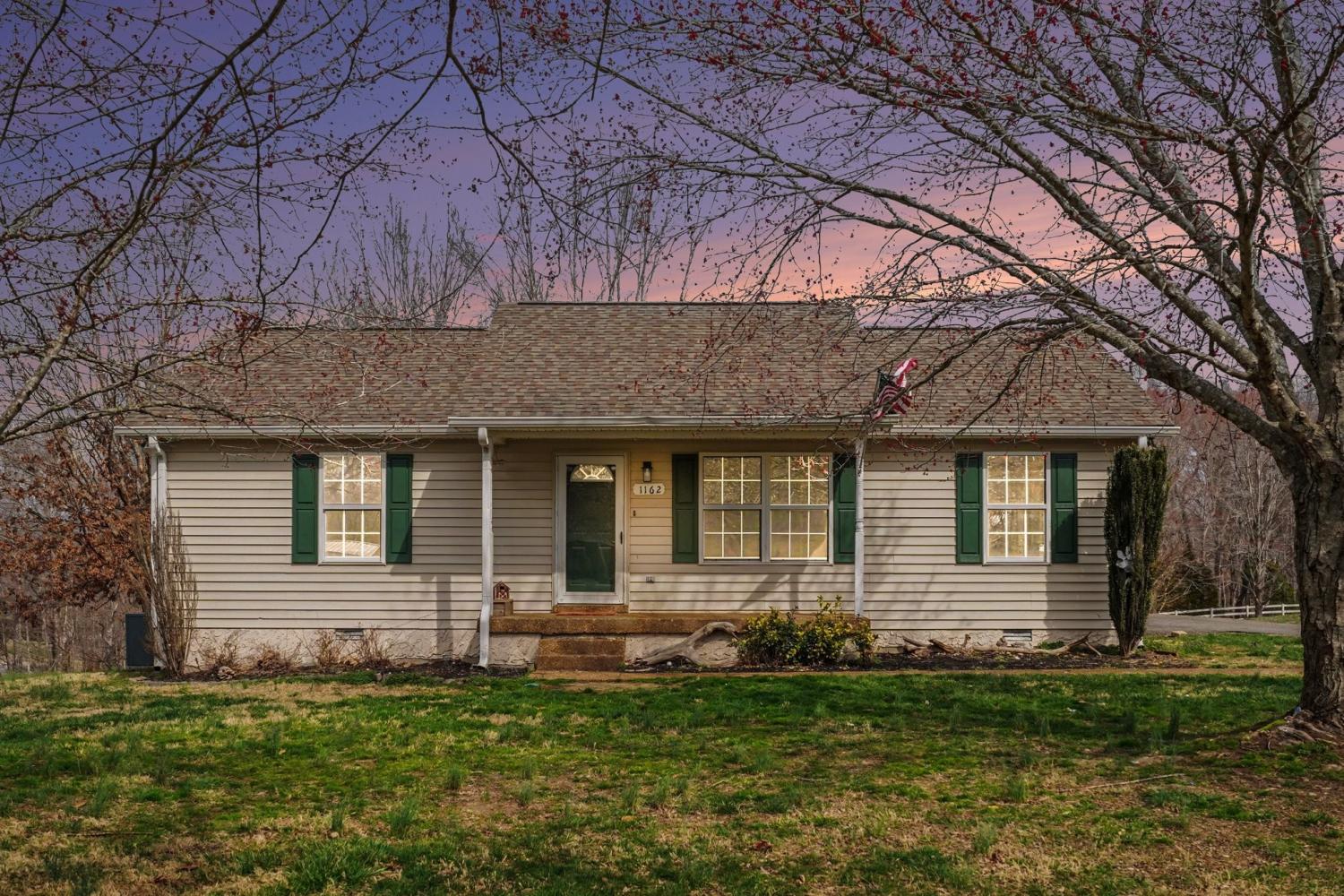 1162-Peter-Pond-Rd For Sale