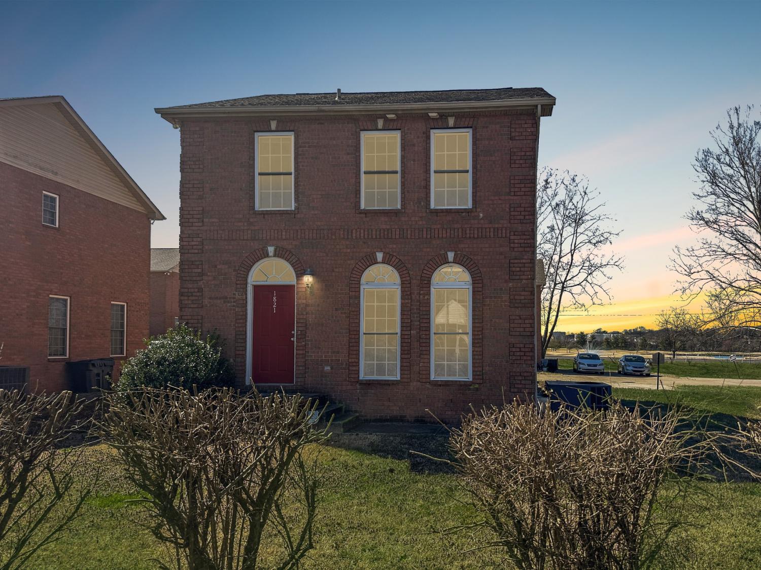 1821-28th-Ave--N For Sale