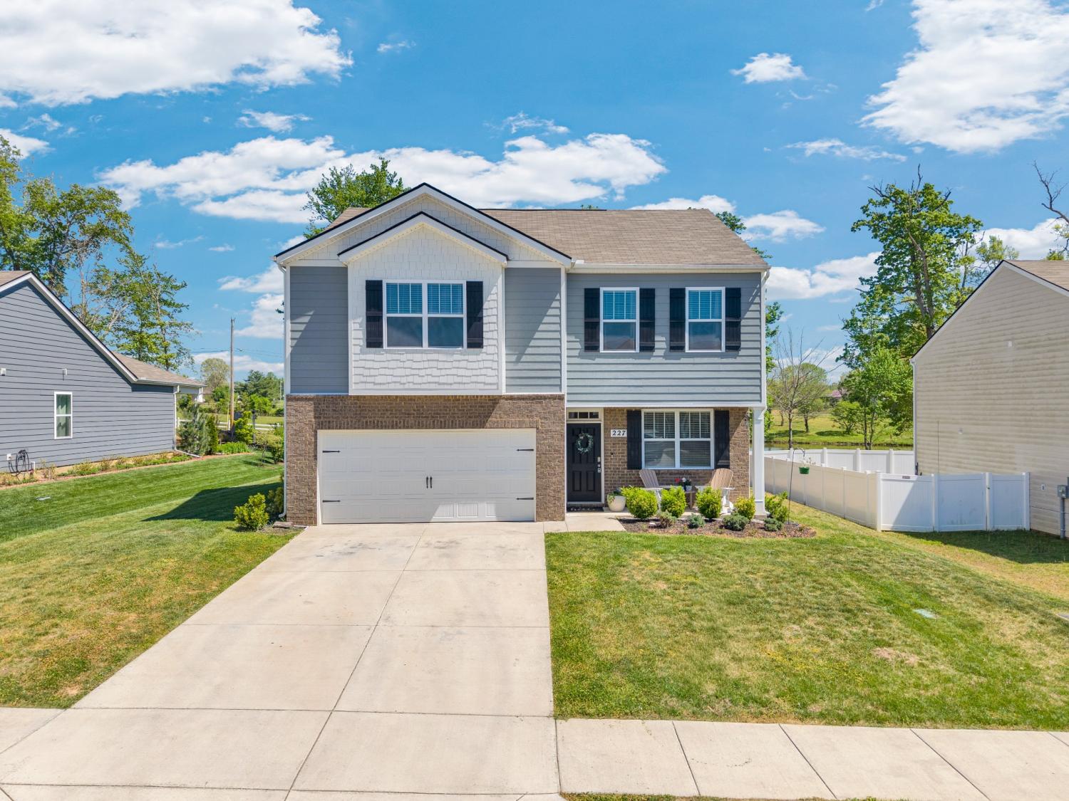 227-Harris-Ln For Sale