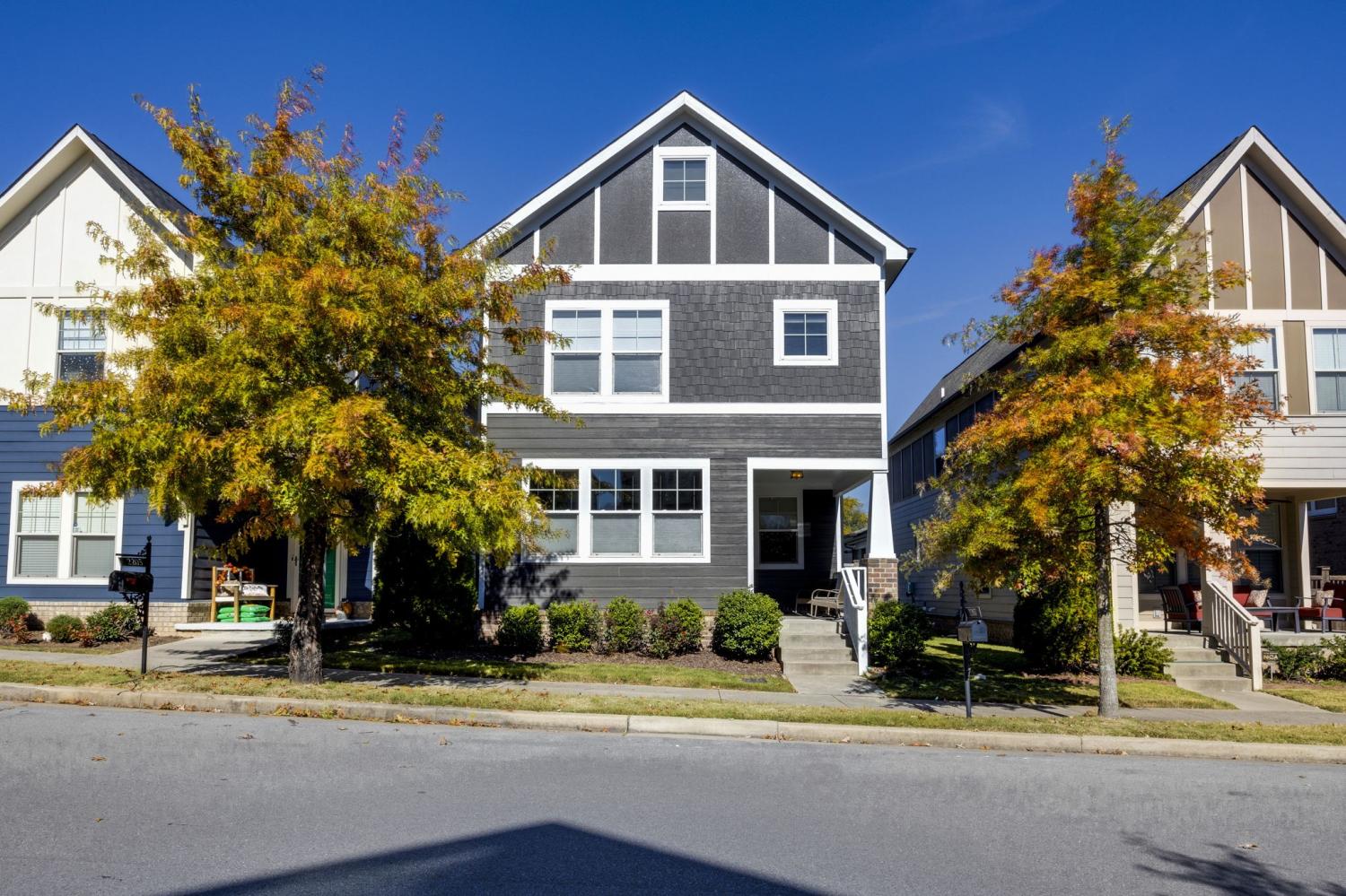 2207-Worthington-Ave For Sale
